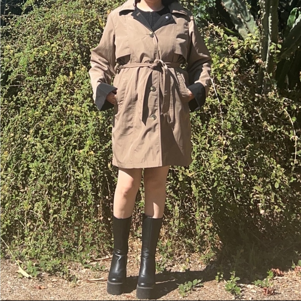 Chic Beige Trench Coat for Women